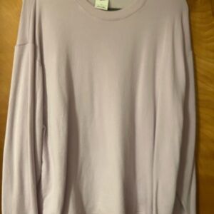 Nike Yoga Women's Light Purple Crew Neck